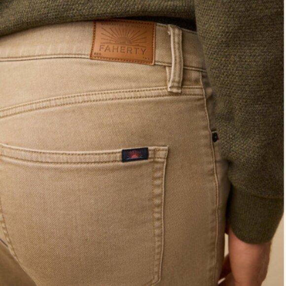 Faherty Men's Stretch Terry 5-Pocket Pant Slim Straight-Desert Khaki Sz 30 - Picture 4 of 16